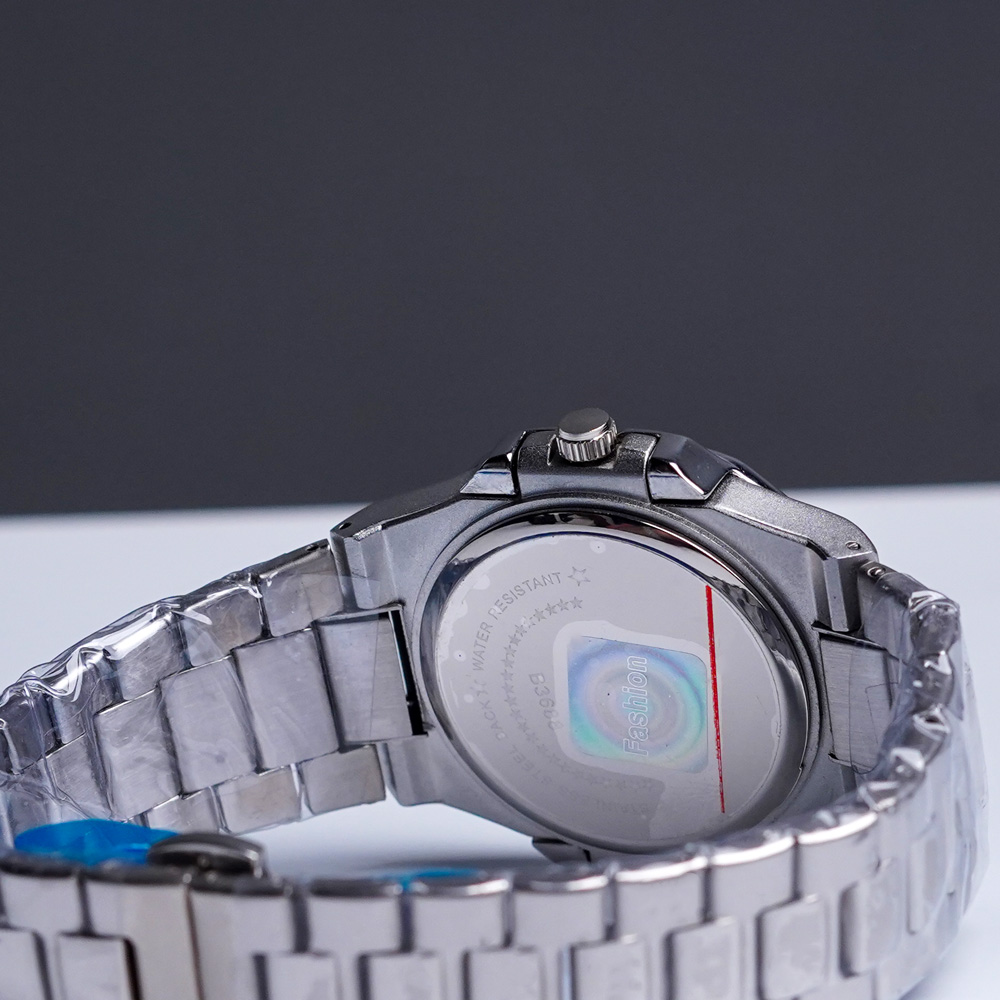 Patek philipe-Nautilus-back Patek Philippe Nautilus – Iconic Luxury Watch | Black & Tiffany Blue Dials