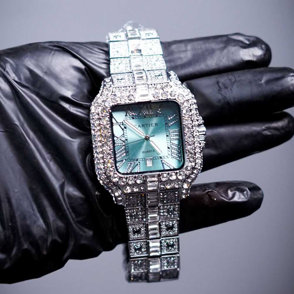 Cartier Arabic Diamond Blue 04 Cartier White Stone Watch – Blue Dial | Timeless Elegance & Luxury Craftsmanship