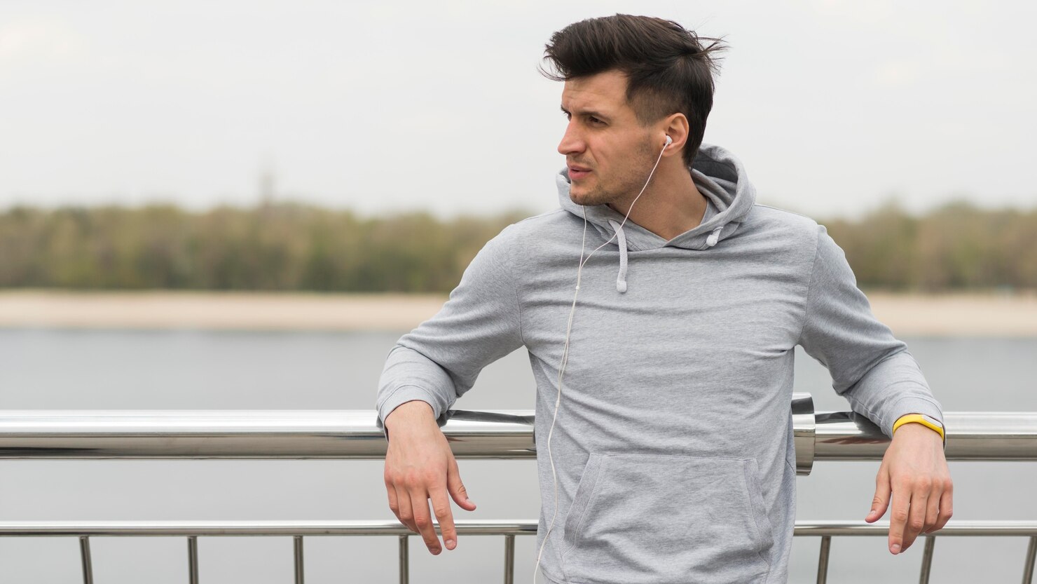 The Essential Guide To Sweat Shirts For Men 1 Sweat Shirt